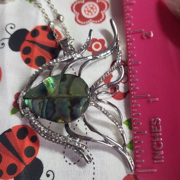 Abalone Shell Silver Angelfish Pendant - Picture 8 of 8